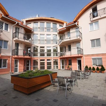 Panorama Wellness Apartman Hotel Hajdúszoboszló Esterno foto