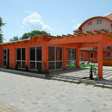 Panorama Wellness Apartman Hotel Hajdúszoboszló Esterno foto