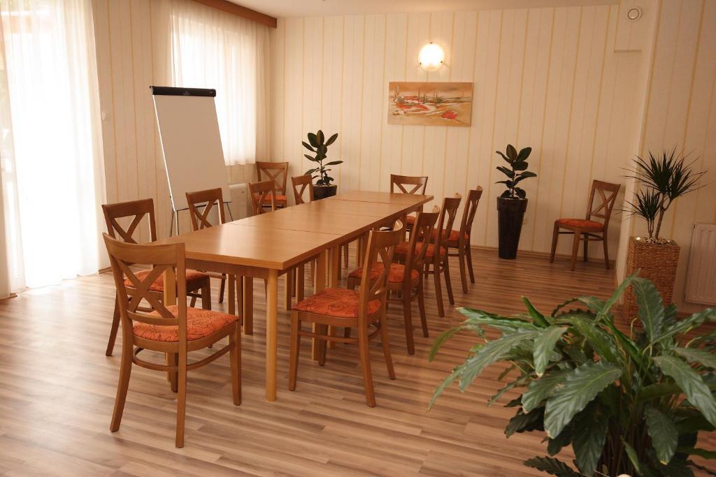 Panorama Wellness Apartman Hotel Hajdúszoboszló Esterno foto